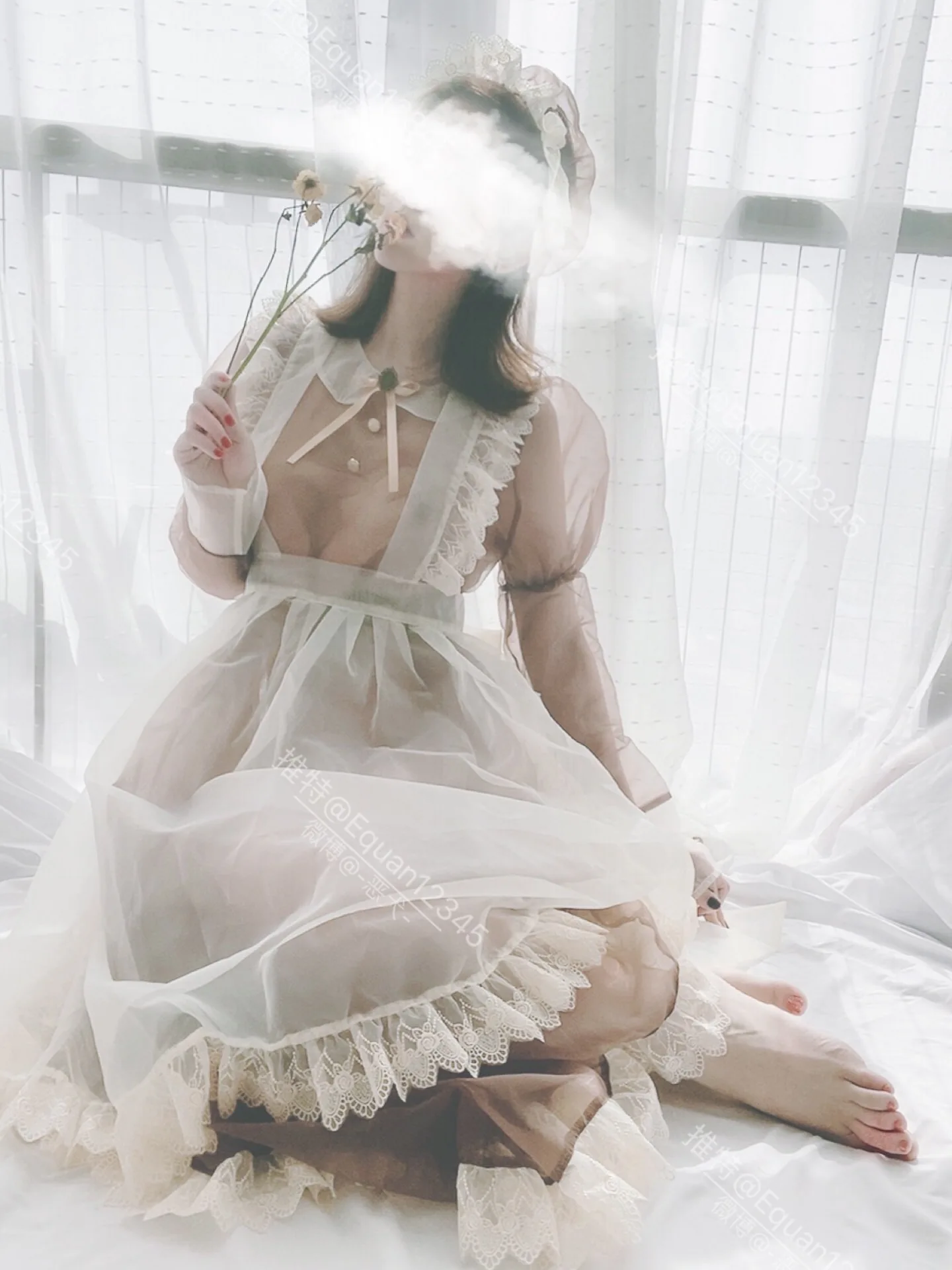 恶犬 – 咖啡女仆 [33P+4V/130MB]