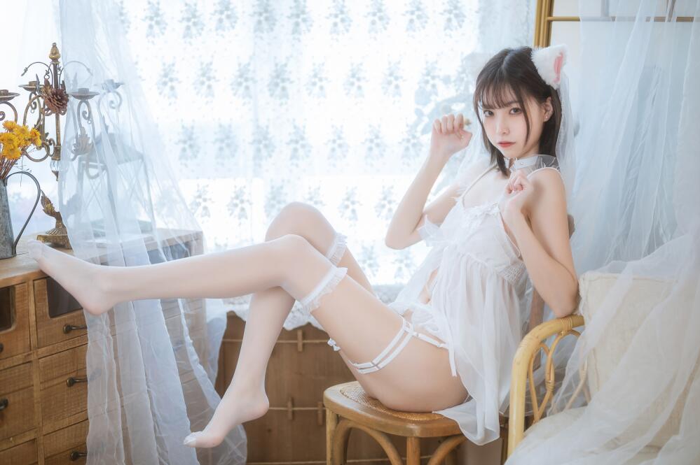 【写真】许岚LAN-少女白色裙【41P/627M/度盘】