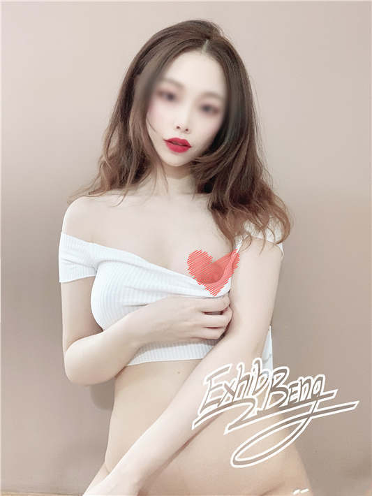 推特极品尤物▌Exhib▌完美整理淫乱群交篇 [299P/1V/1.46G]