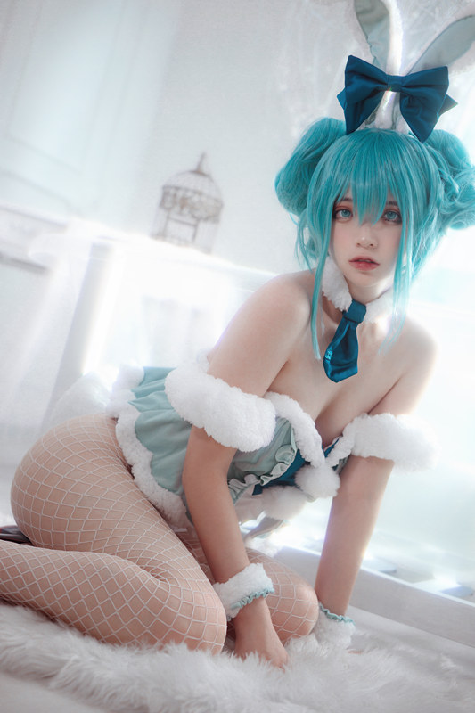 疯猫ss – miku初音兔女郎 [25P-343MB]