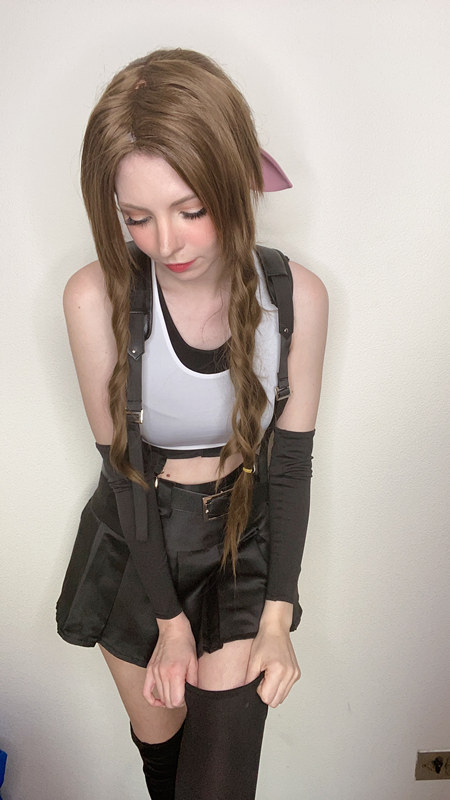 Peach milky – Aerith Tifa Swap [66P-237MB]