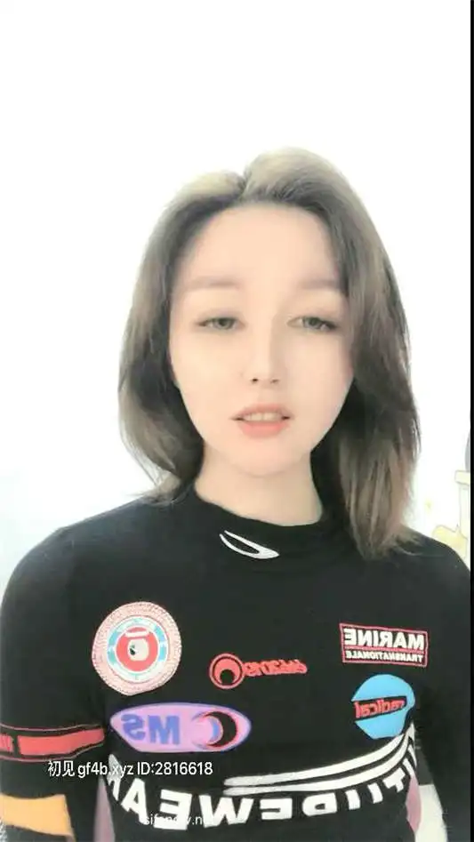 台湾妹子‘我是宝藏女孩’自购福利15部+直播[20V/3.4GB]