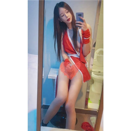 最新OF流出韓國TS逆天顔值妖皇▌Princess ▌女人在他面前都黯然失色 強行把男人掰直！[71P/2V/2.17G]