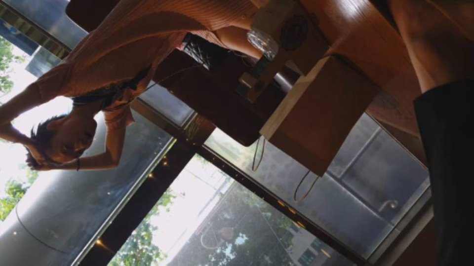 [美女] [視頻分類] 金先生 約炮92年修長美腿模特鄭夏琳啪啪[1V 1.78G 百度盤]