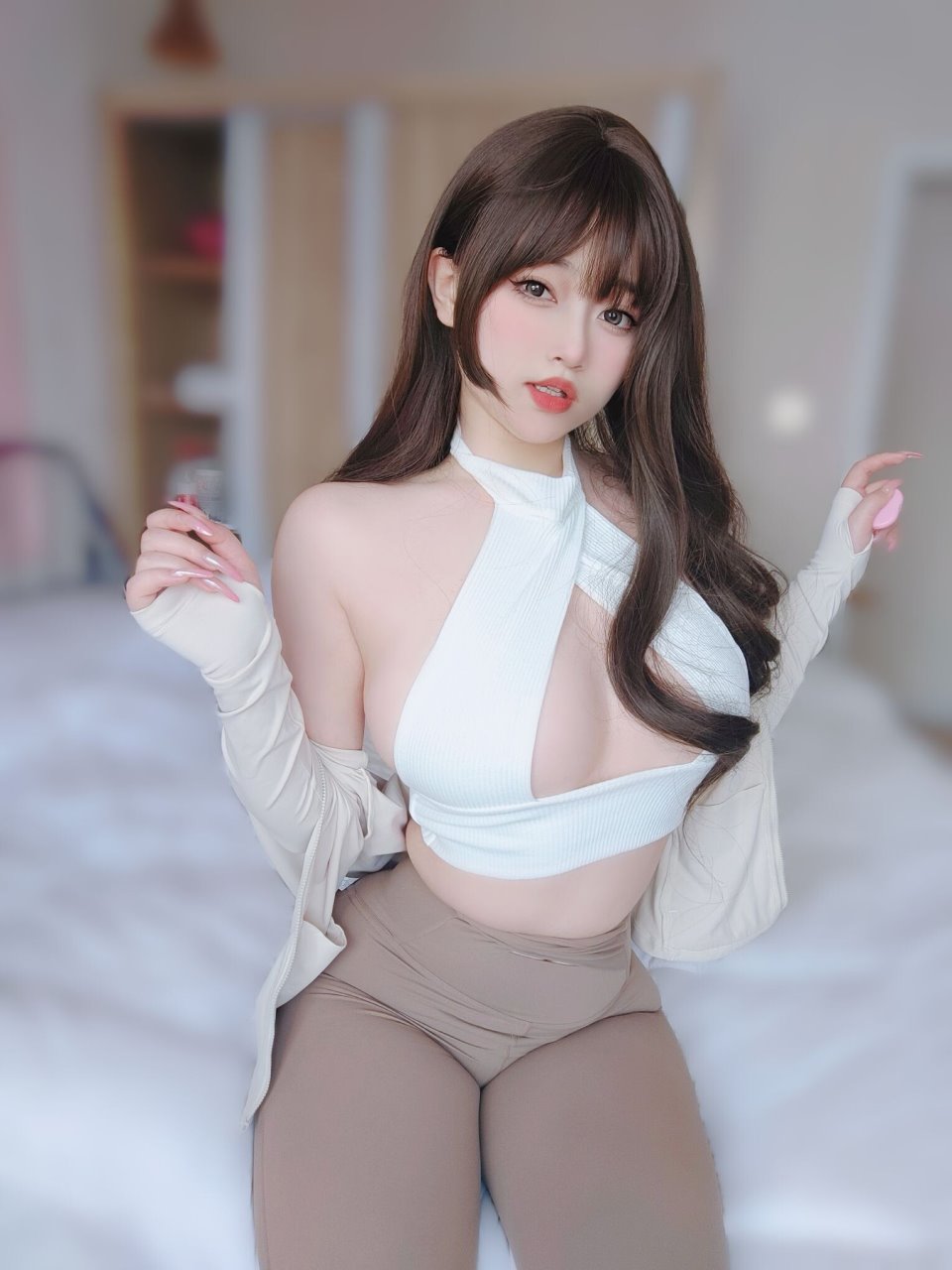 女主K 瑜伽服 [102P-370MB][百度网盘]