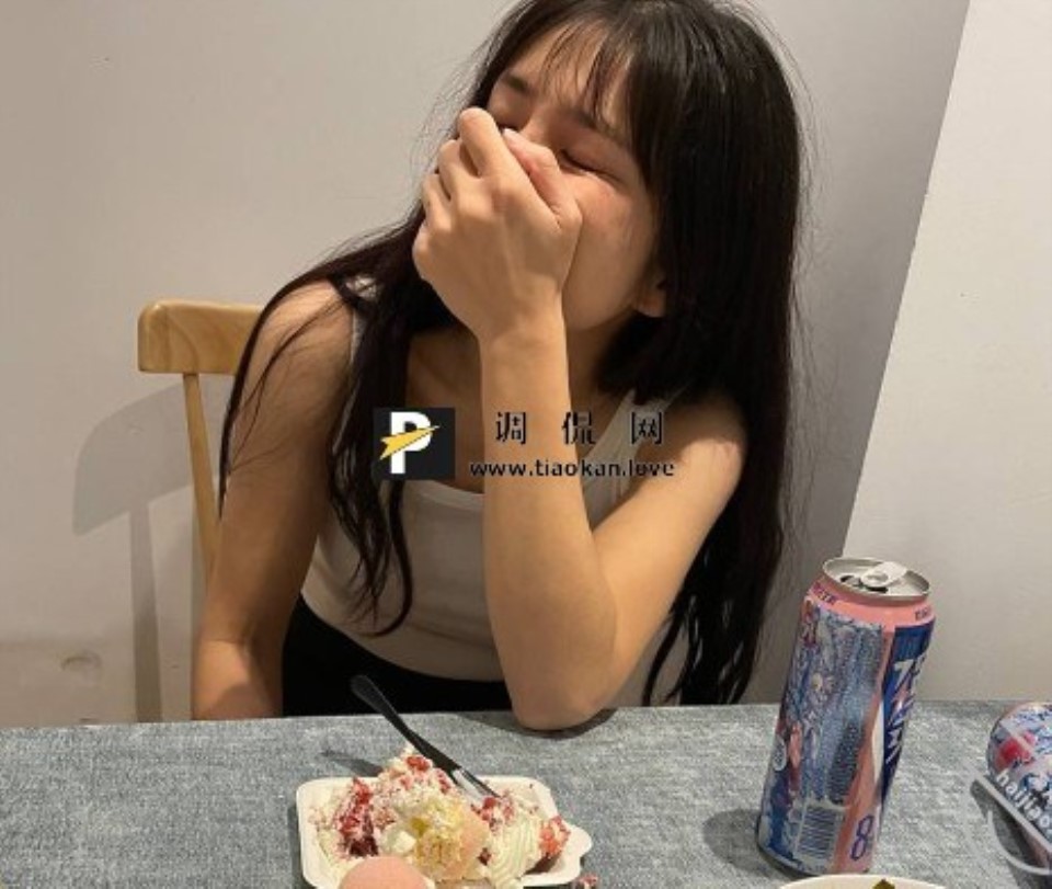 海角剧情 强上女房东 2.35G