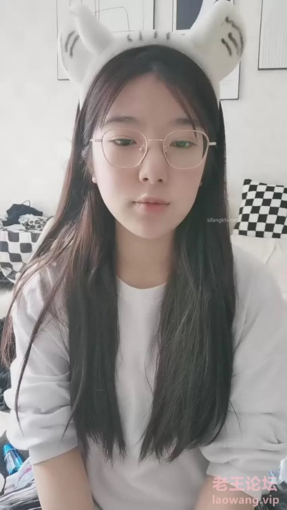[已失效][国产主播] [转载搬运] 女主播顶点，小鱼仔仔小合集 [9V+6.76G][百度盘]