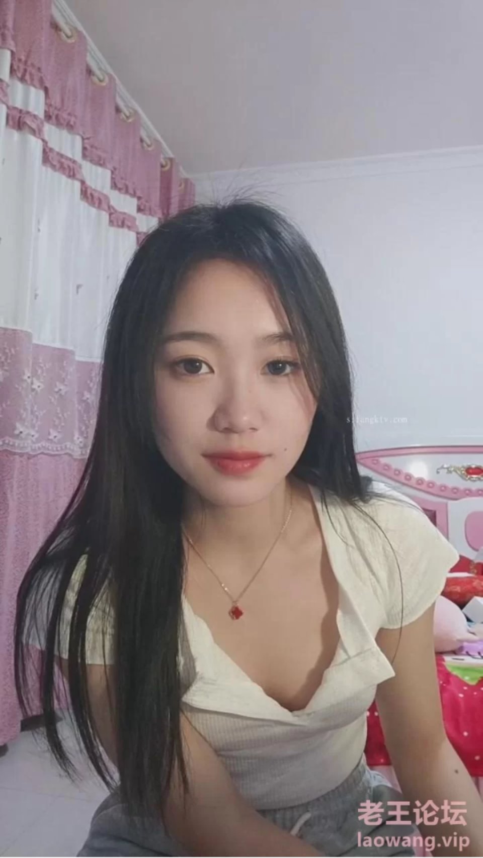 [已失效][国产主播] [转载搬运] 女主播顶点，小鱼仔仔小合集 [9V+6.76G][百度盘]