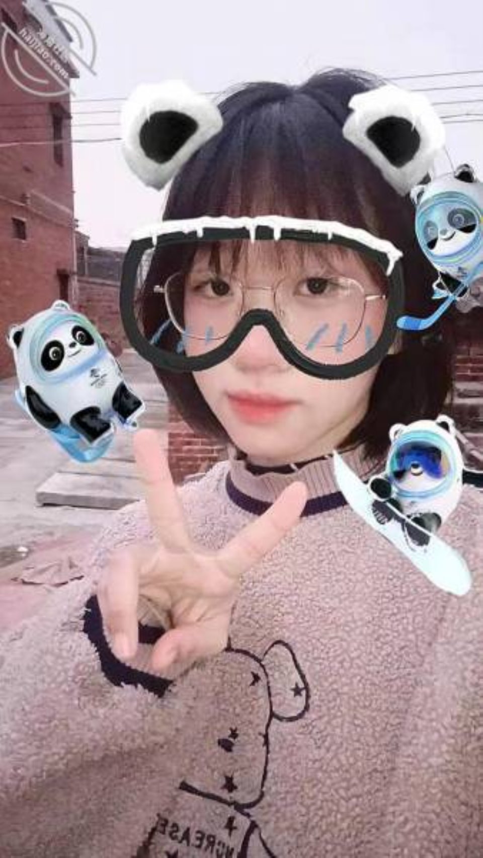[蘿莉] 海角社區亂倫大神『瘋狂兄妹』熱銷收費甄選-從破處處女妹妹到内射瘋狂做愛[多V+4.35G][百度盤]
