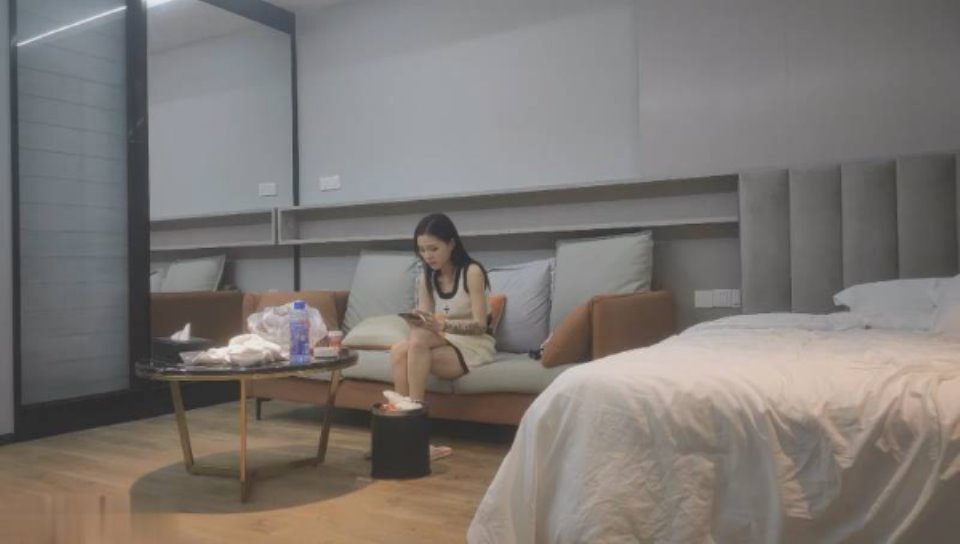 [美女] [视频分类] 探花小哥酒店 约炮2000元极品外围女神[1V 591M 百度盘]