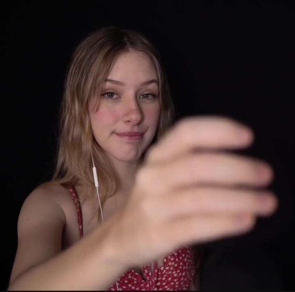 Diddly ASMR – 2023年12月7日 – 打手枪和亲吻-资源巴士