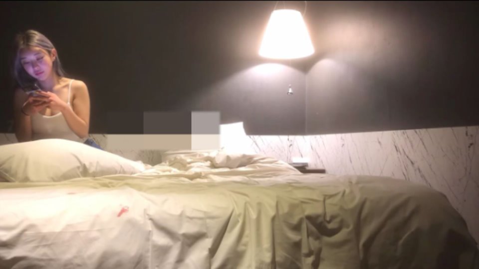 [美女] [视频分类] 探花胖哥酒店高端约炮个长得像明星的精灵女【1V 488M BT】