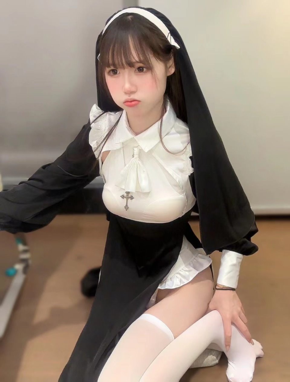 点心工作室第三季 A370 高冷英语老师4–点心-资源巴士