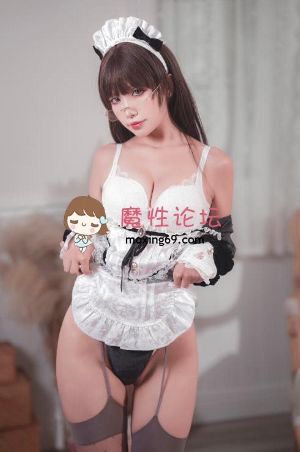 [cosplay] Neko薇薇  黑色丝绒女仆 40P-102M 【百度云】