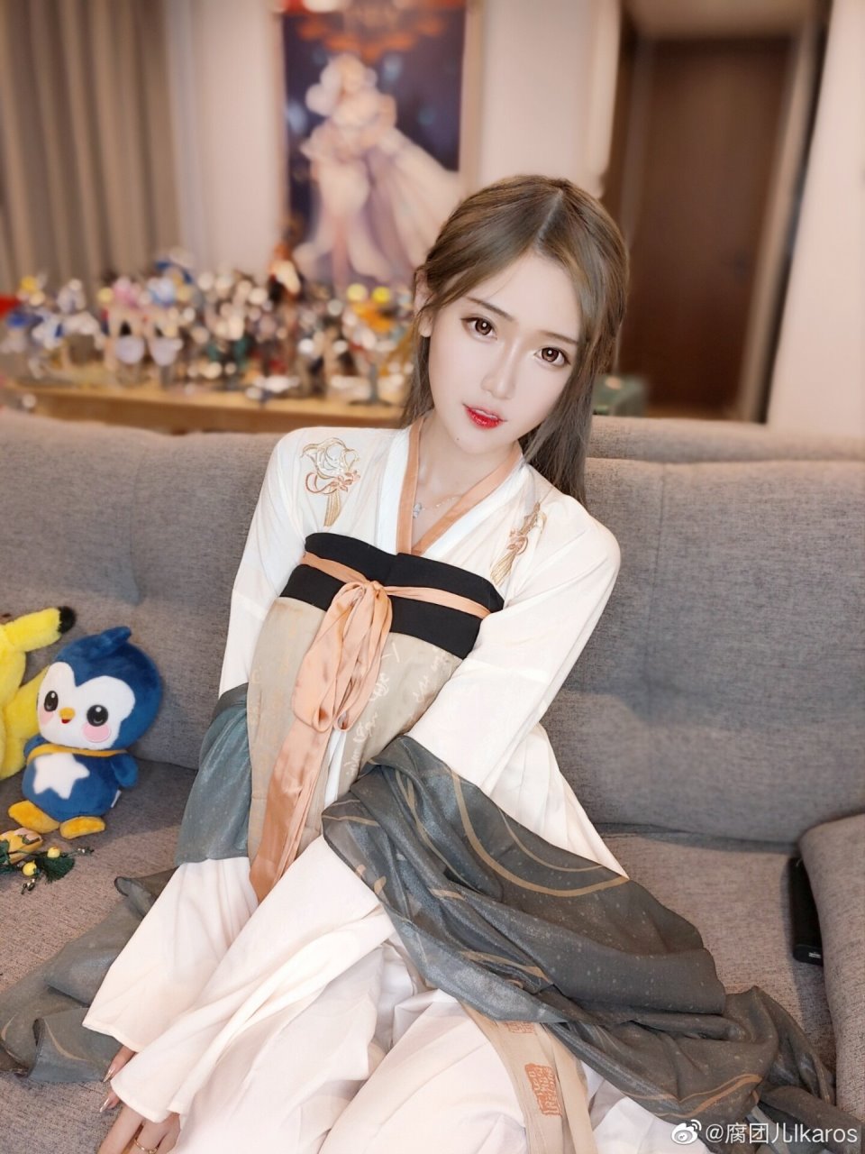 腐团儿Ikaros cos写真合集 37套+微博 NP-1.6G 夸克