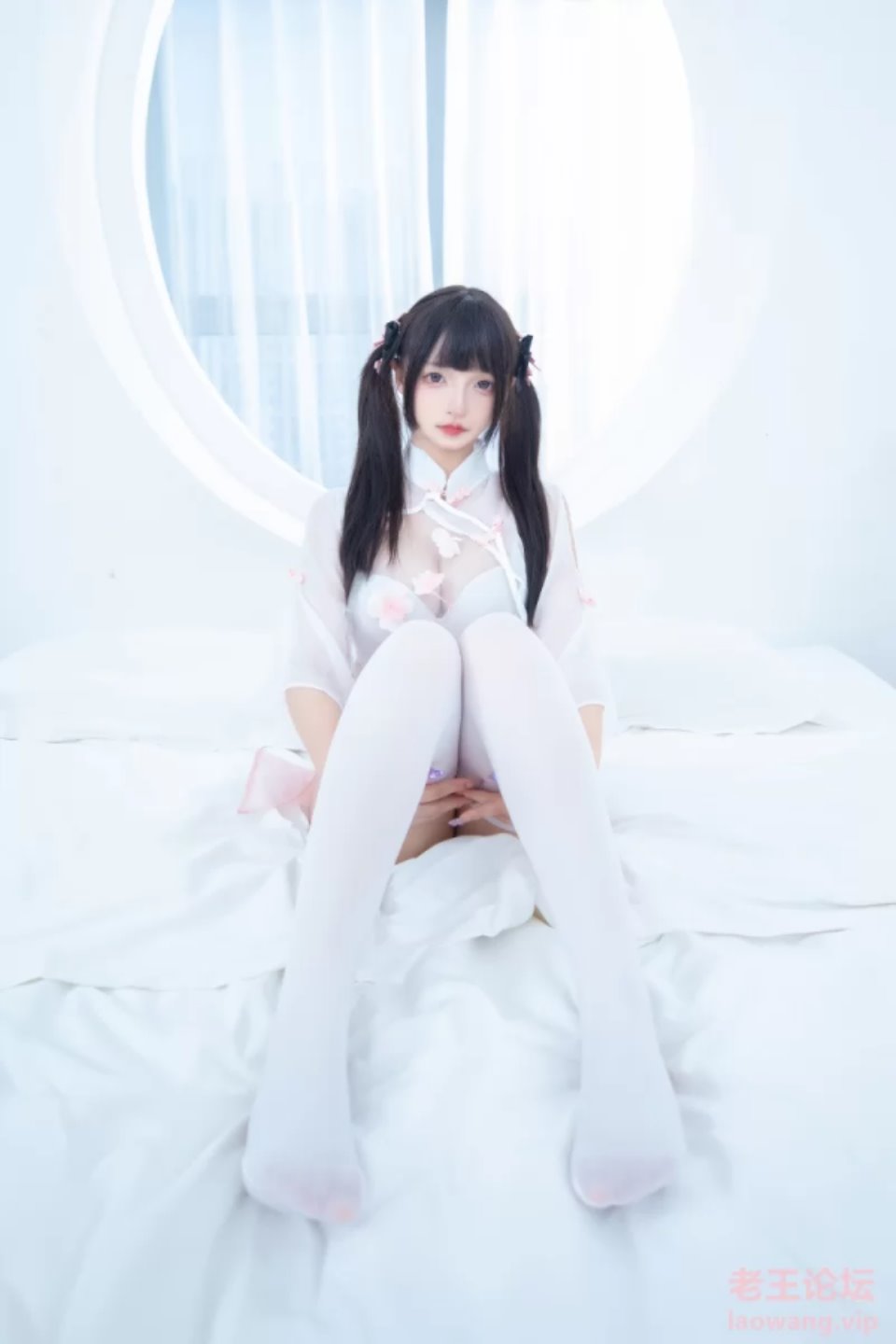 [国产模特] [自行打包] 神楽坂真冬No.158蜜桃雪糕 [75P+160M][百度盘]