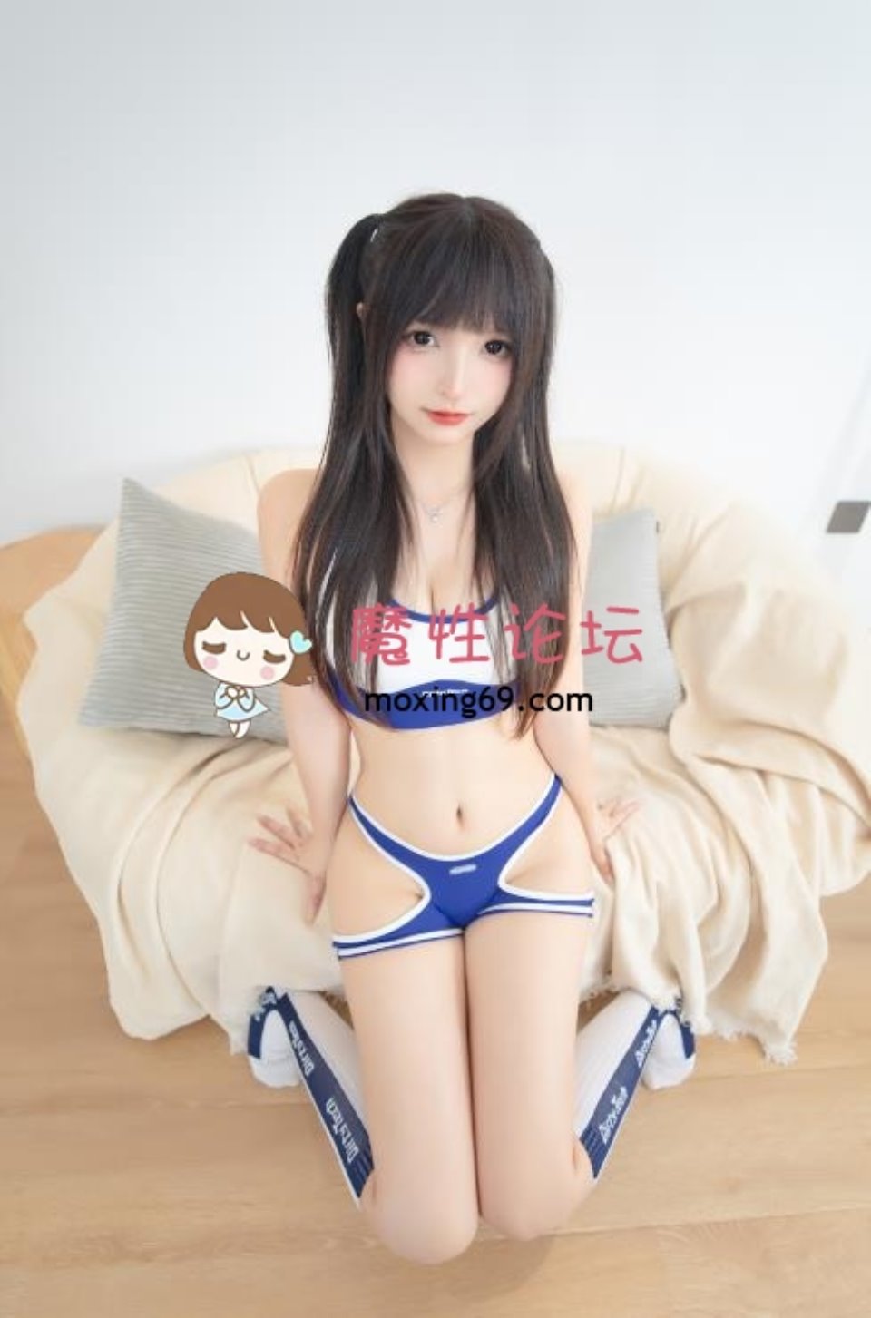 [cosplay] 神楽坂真冬 6套合集 450P+8V-1.14G 【百度云】