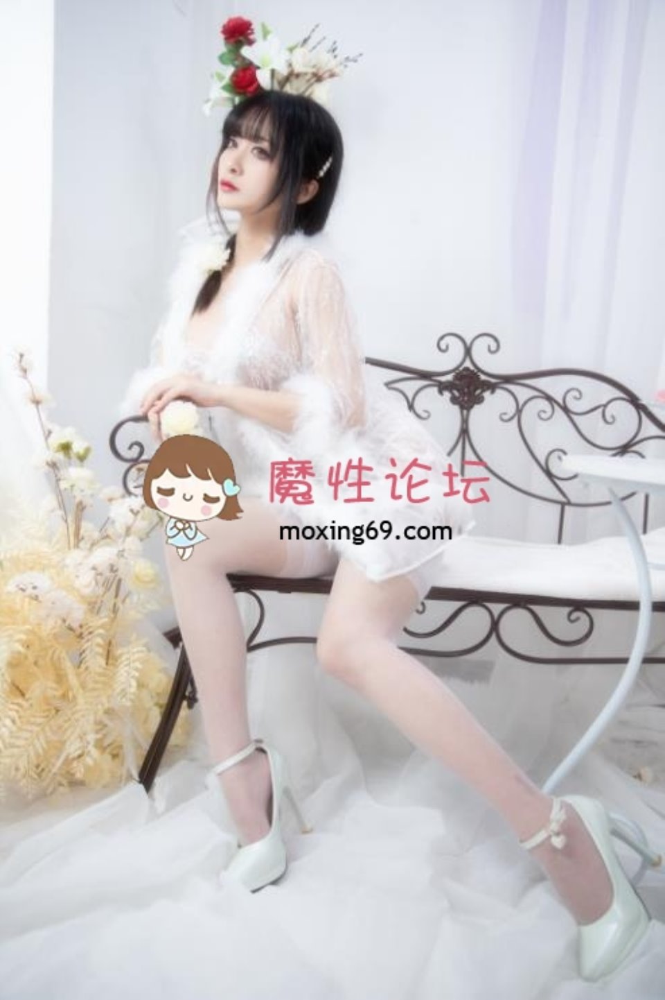 [cosplay] 洛璃 LoLiSAMA 5套合集 211P+2V-3.52G 【百度雲】
