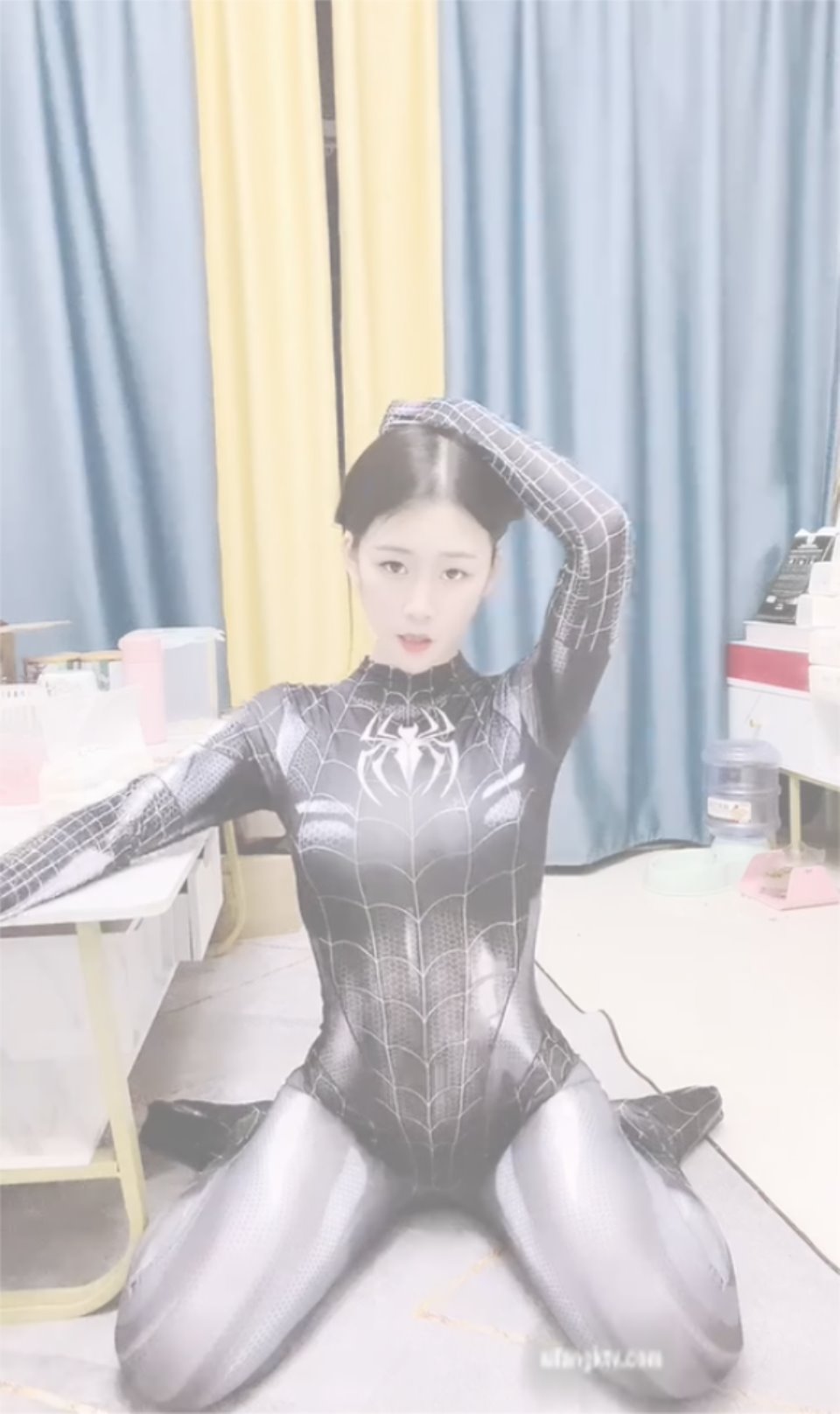 快手丨CT少女 定制情趣骚舞福利 【100V2.8G】
