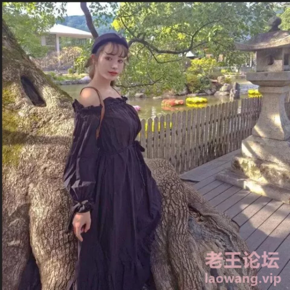 [有剧情的] [自行打包] P站素人 NaomiiiHub 2023年P站作品合集 [19V+4.7G][百度盘]