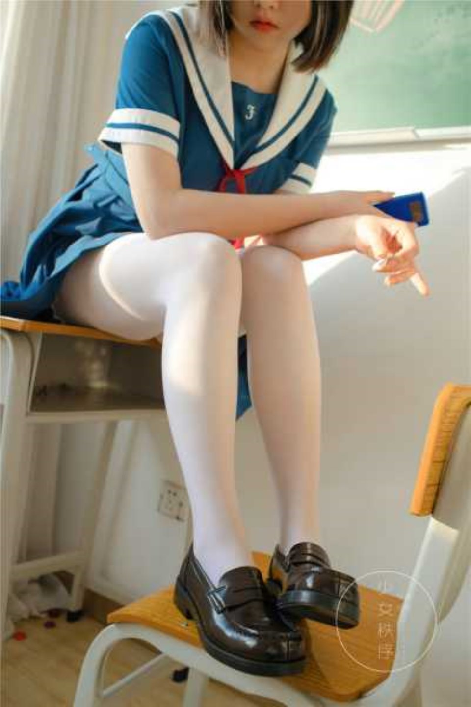 [萝莉] [全部套图] 少女秩序 内部定制 NO.11 [54P1.15G][百度云]