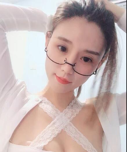 很漂亮的网红 喵喵是个猫(酥酥唯酥酥) - 自慰诱惑-1v174m