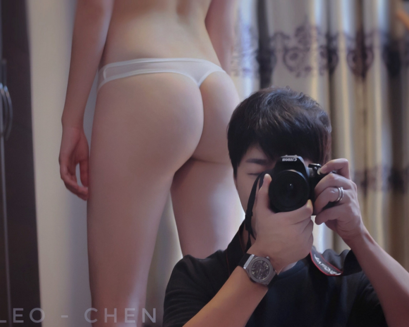 推特色影师-leo-chen-和各种嫩模私拍口交啪啪视图（11P,41V,1.11G）