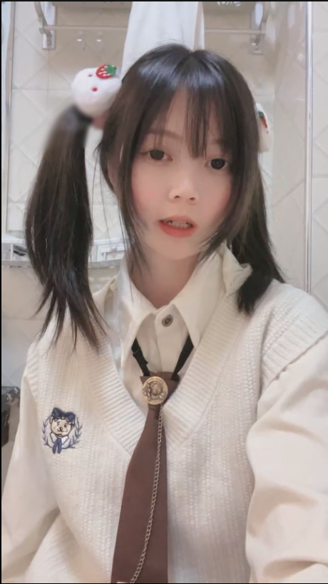 套路直播兔兔酱-巨人踩踏（剧情）+3秒枣泄训练2.0【2V】【281MB百度云】
