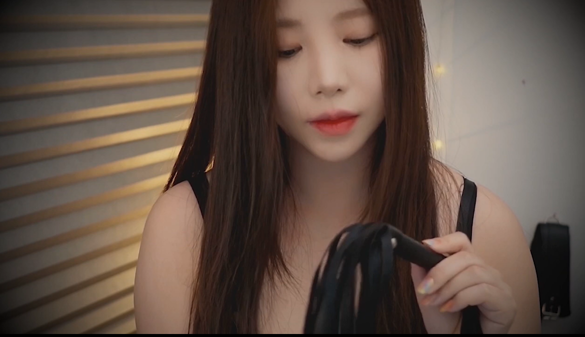 yoon ying - 前辈,我应该被骂。 【1V192M】