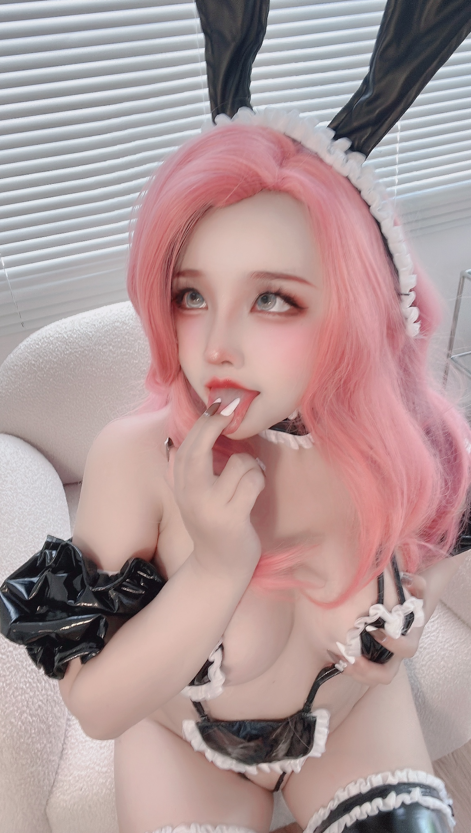 Sayo Momo - Seraphine lewd bunny 【71P113M】