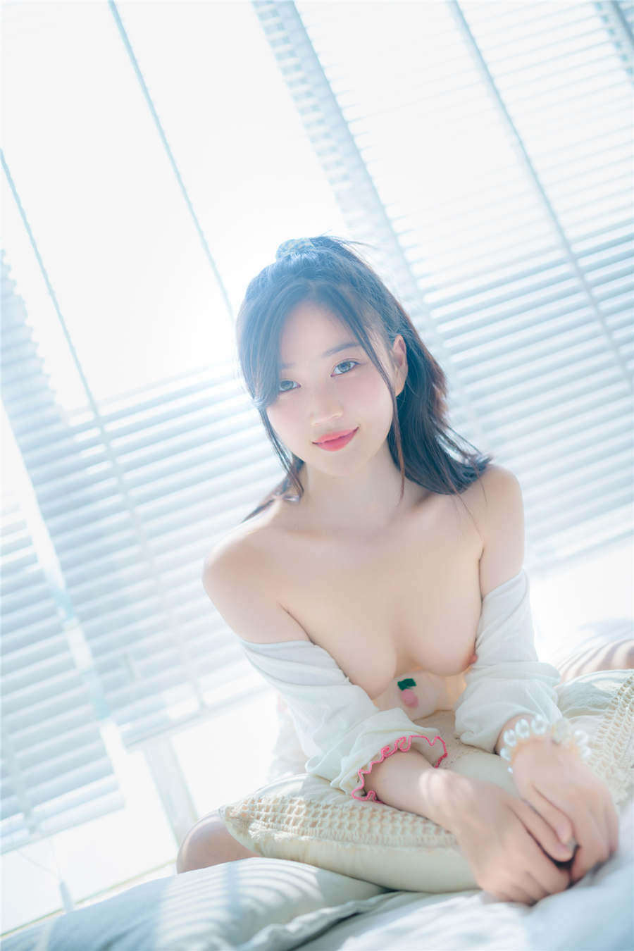 年年-爱吃棒棒糖的少女[35P]