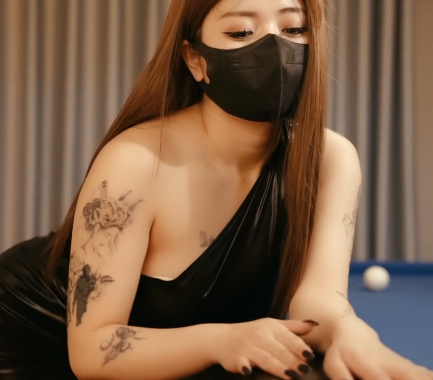 极品御姐-麻衣cc-新- 台球美女的对决（1V,472M）