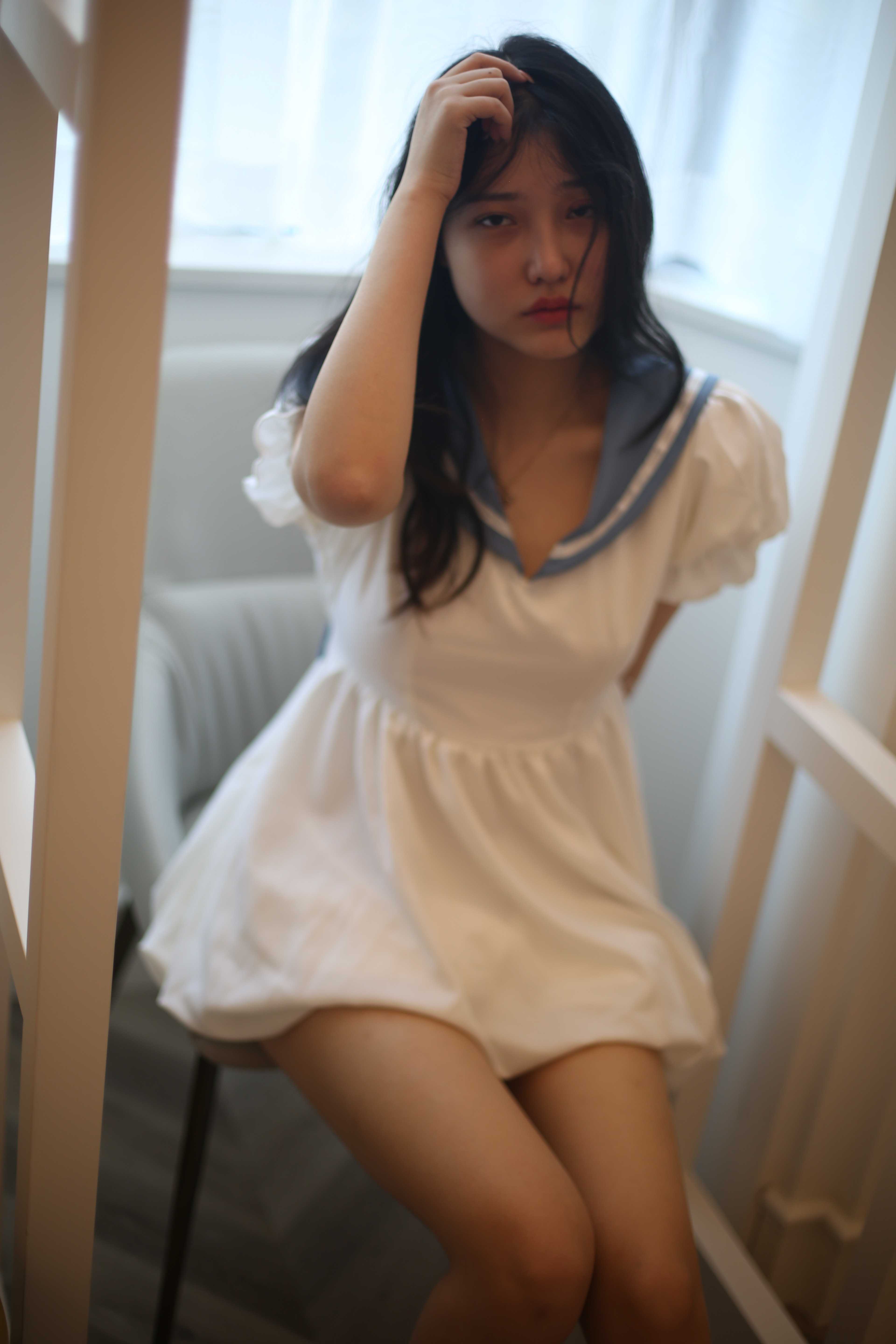 风骚嫩模私拍被摄影师搞上床【462P 2V 1.11G】-资源巴士