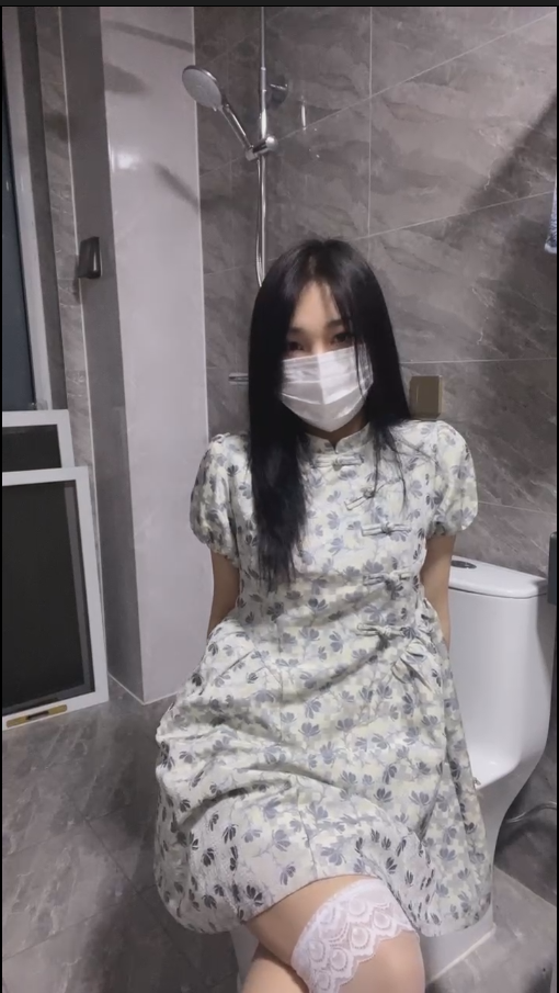 套路直播小X大王-白丝 寸止 足控 调教【1V】【319MB百度云】-资源巴士