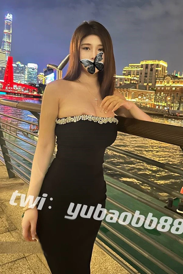 露出系白虎福利姬@瑜宝 尺度私拍视图合集8