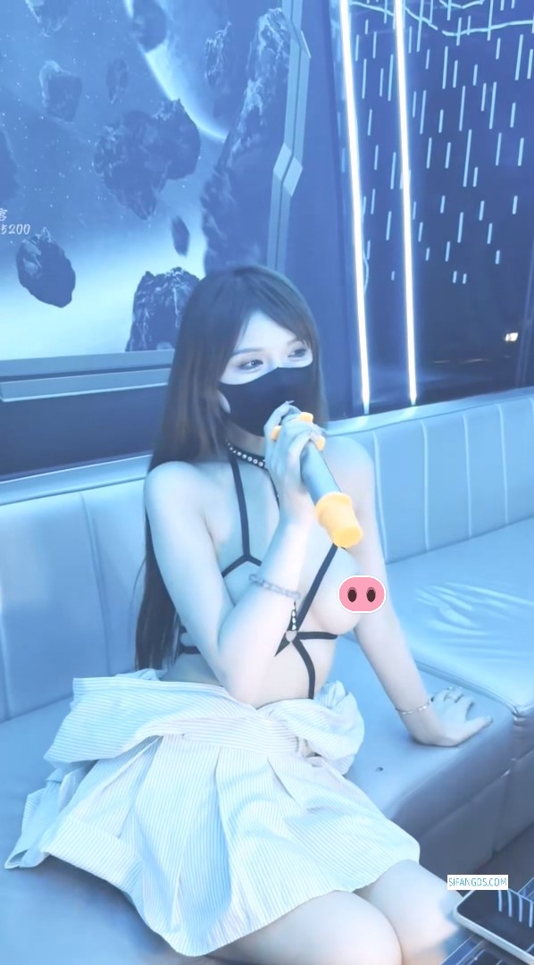 DOM黑宫-网红小母狗沦为包养玩物超美身材卫生间疯狂后入 [5V 1.11GB]