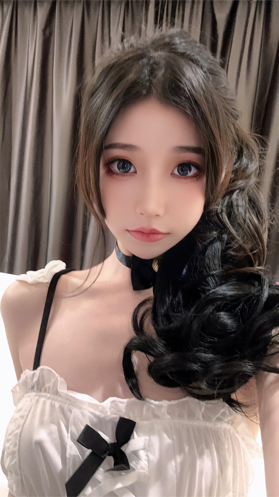 分两辑第一辑28.9GB[抖音博主]反差美女网红泄密800V合集❤️一股高不可攀的女神气质 不过是有钱人的玩物[805V+1056P/67.8G]夸克