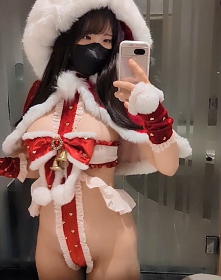 onlyfans日本妹【kanon_hentai_jp】圣诞cos自慰