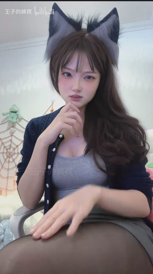 玩物直播王子殿下-羞辱拍手节奏短视频【9V】【66.7MB百度云】