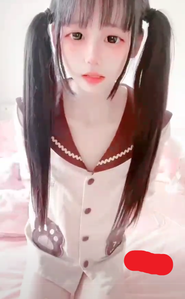 小雯宝宝 露脸白丝狗爪制服 假吊插入无毛嫩逼啊啊叫1V102M百度盘