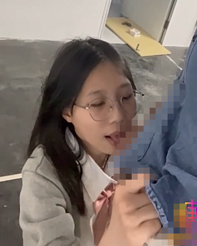 【调教实录】-真实大学抖M调教实录-萝莉型学生妹暴露释放