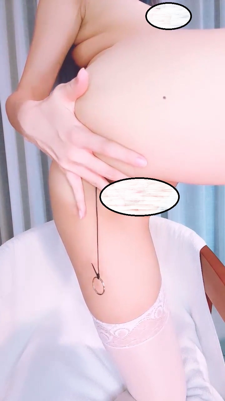 网红颜值女神【新颜】美腿黑丝~拉珠-1【1.55G】