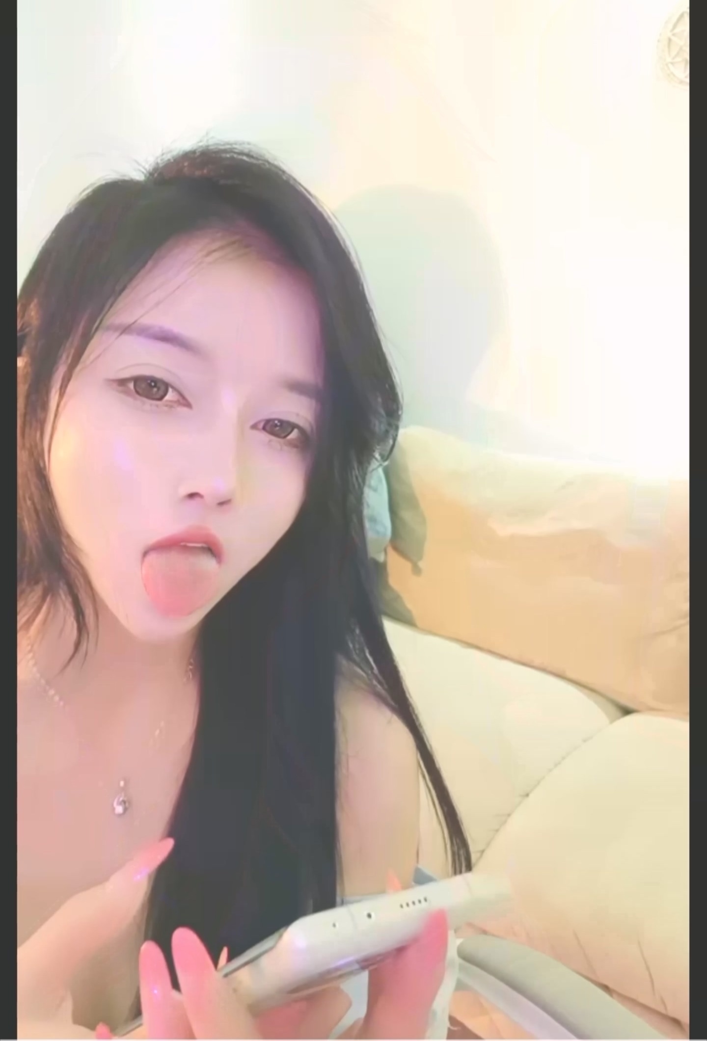 七彩主播【库枫叶】2025-3-16【1V1.67GB】