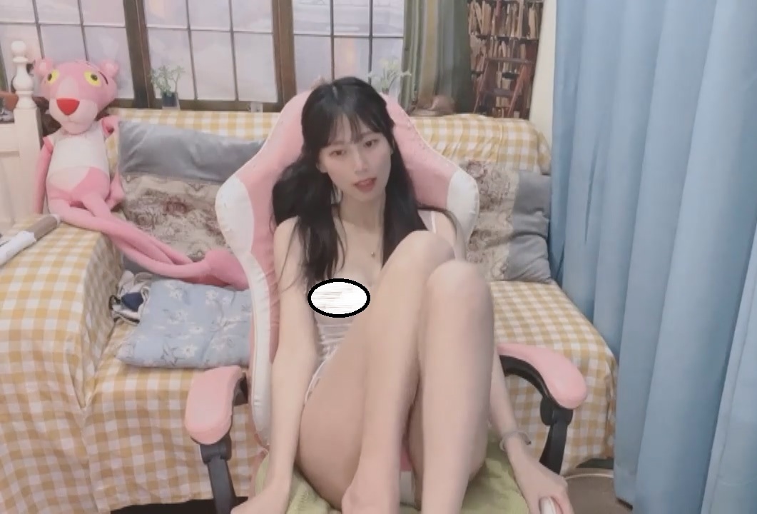 高颜值漂亮妹纸 Agnes-sss -2【1.54G】