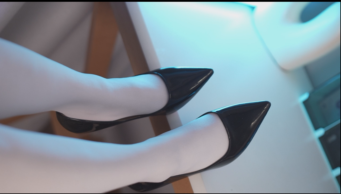 【新-足控】推特odelia43960148-修女【1V】【219MB百度云】