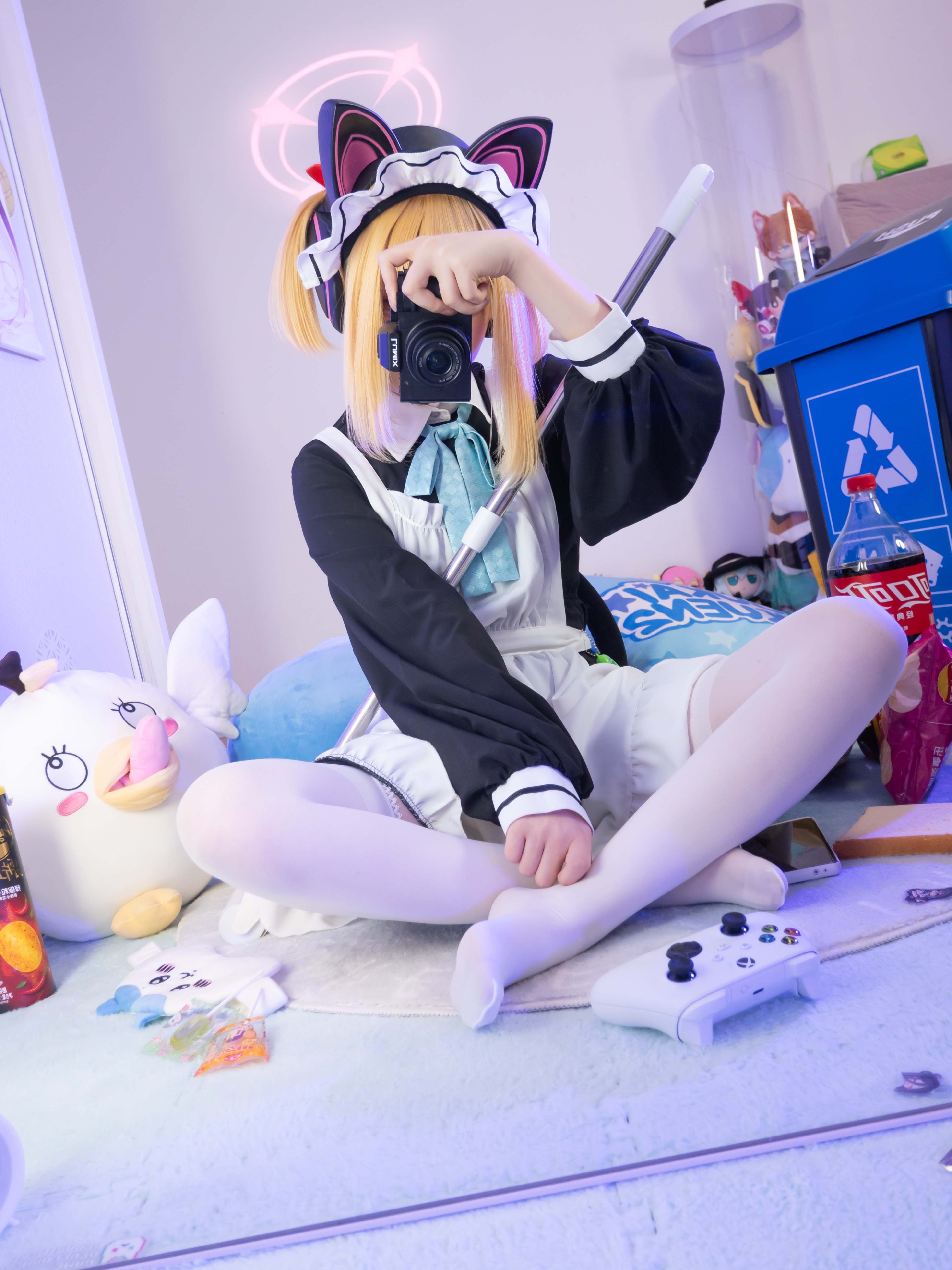 【新】B站COS reng-24年12月-25年1月5套图包合集【90P+3V】【548MB百度云】