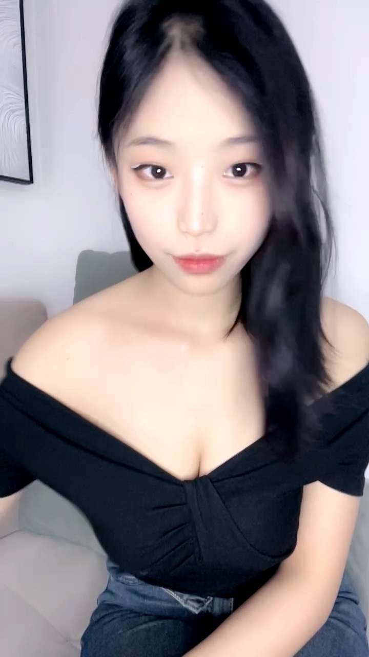 七彩主播【午夜玫瑰喵喵】2025.03.02【1V1.8G】