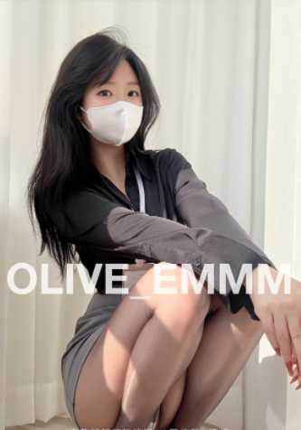 福利姬-olive-新 小秘书（29P,1V,249M）