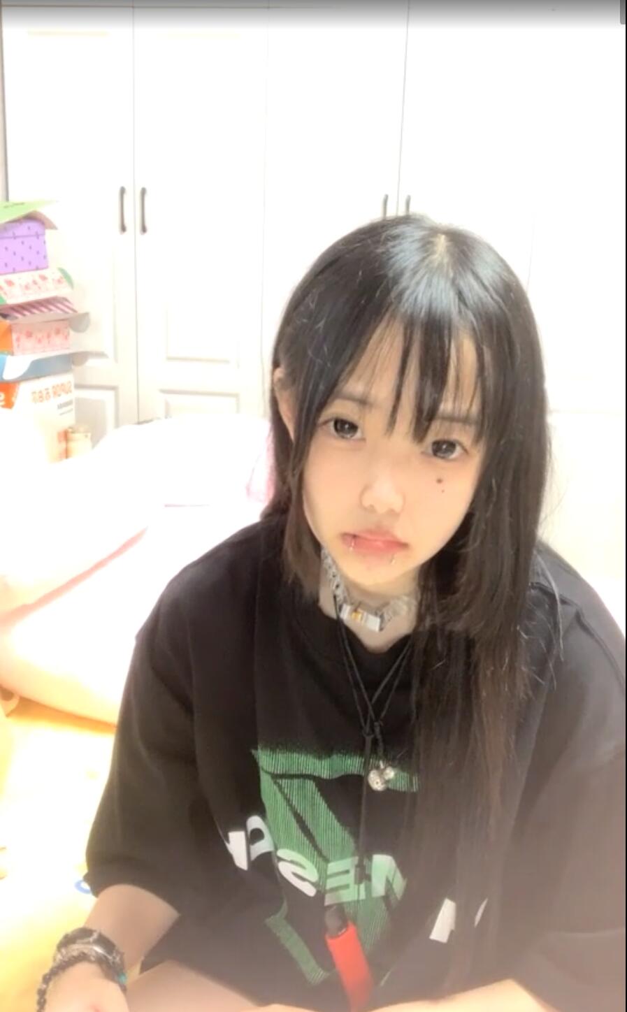 崽儿。    7g