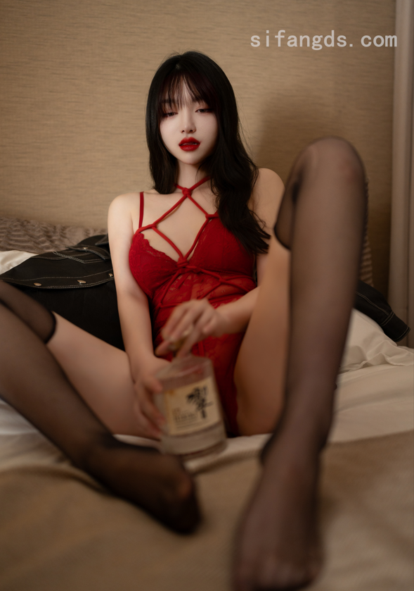 秀人网 白露lulu 最新大尺度作品 捆绑 全裸洗澡写真 【90P1.66G】